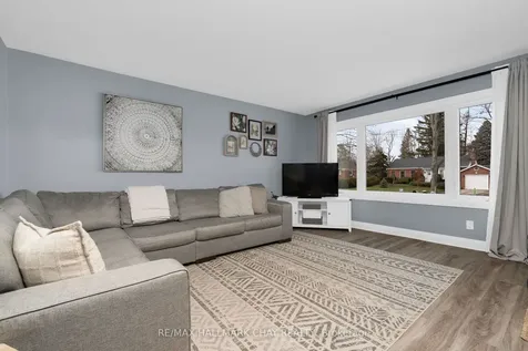 97 Napier Street Barrie ON L4M 1W6