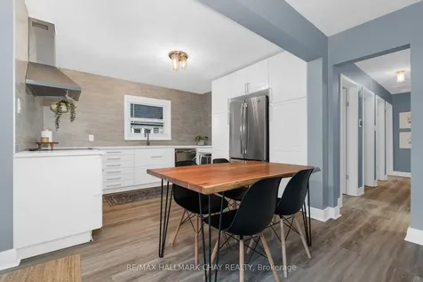 97 Napier Street Barrie ON L4M 1W6