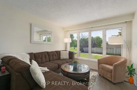 22A Bernick Drive Barrie ON L4M 5J5