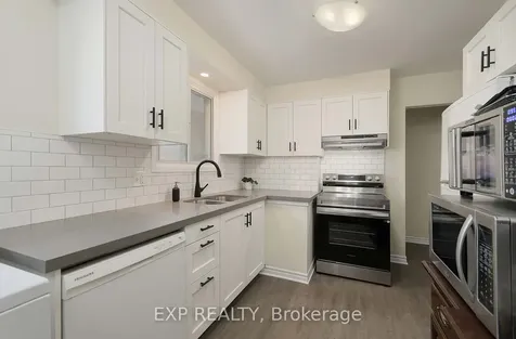 22A Bernick Drive Barrie ON L4M 5J5