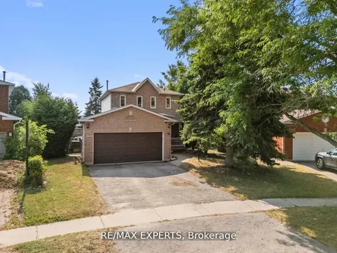 11 Penton Drive Barrie ON L4N 7A3