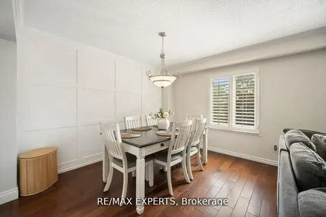 11 Penton Drive Barrie ON L4N 7A3