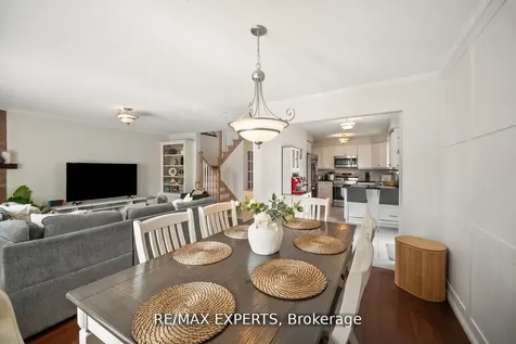 11 Penton Drive Barrie ON L4N 7A3