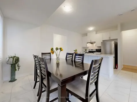 18 Ludlow Drive Barrie ON L9J 0L8