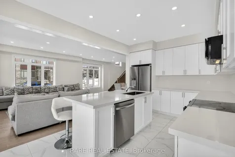 25 Rochester Drive Barrie ON L9J 0V9