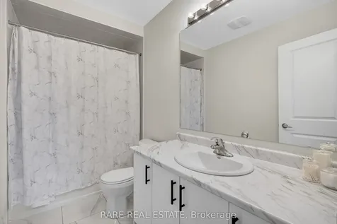 25 Rochester Drive Barrie ON L9J 0V9