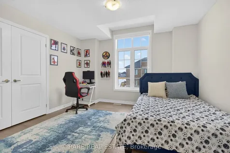 25 Rochester Drive Barrie ON L9J 0V9