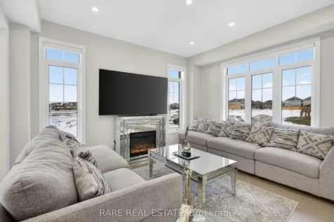 25 Rochester Drive Barrie ON L9J 0V9