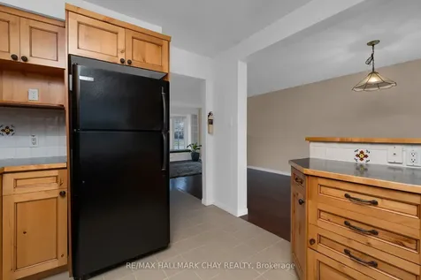 32 Janice Drive Barrie ON L4N 5N4