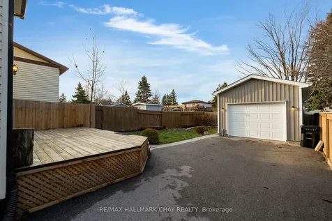 32 Janice Drive Barrie ON L4N 5N4