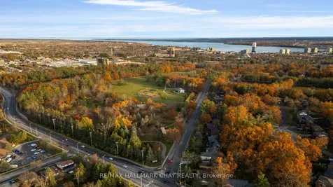 32 Janice Drive Barrie ON L4N 5N4