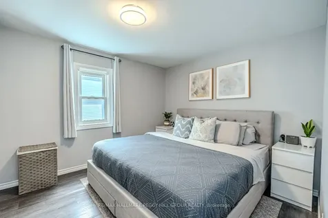 44 Adelaide Street Barrie ON L4N 3T5