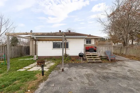 215 Rose Street Barrie ON L4M 2T8