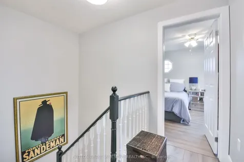 30 Bruce Crescent Barrie ON L4N 8T8