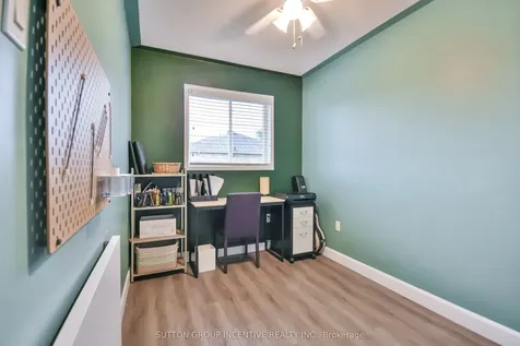 30 Bruce Crescent Barrie ON L4N 8T8