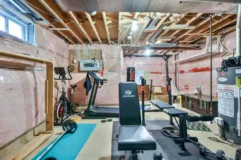 30 Bruce Crescent Barrie ON L4N 8T8