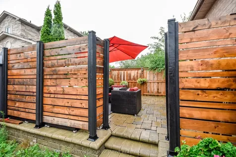 30 Bruce Crescent Barrie ON L4N 8T8