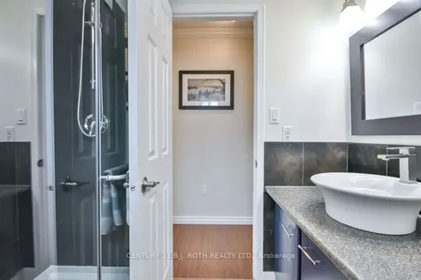 57 D'ambrosio Drive Barrie ON L4N 6V4