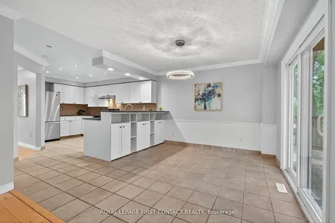 101 Browning Trail Barrie ON L4N 6J4