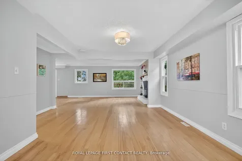 101 Browning Trail Barrie ON L4N 6J4