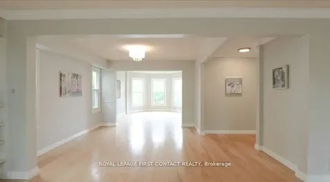 101 Browning Trail Barrie ON L4N 6J4