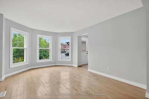 101 Browning Trail Barrie ON L4N 6J4