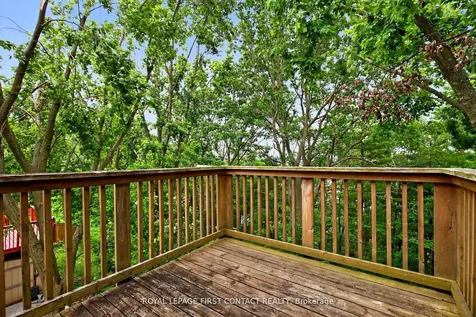 101 Browning Trail Barrie ON L4N 6J4