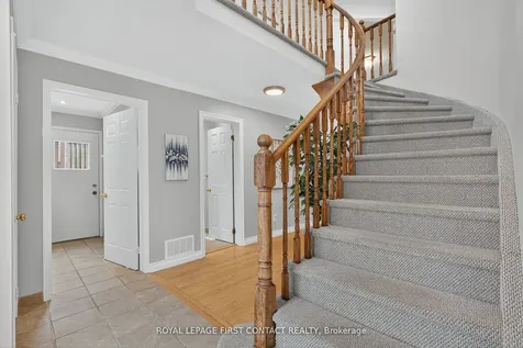 101 Browning Trail Barrie ON L4N 6J4