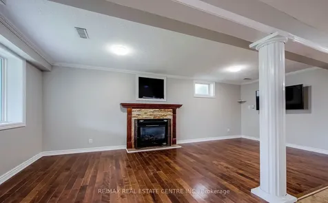 11 Priscilla's Place Barrie ON L4N 5X4