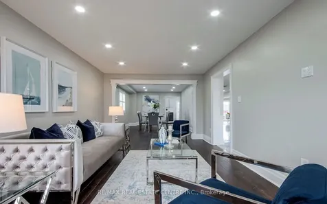 11 Priscilla's Place Barrie ON L4N 5X4