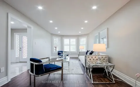 11 Priscilla's Place Barrie ON L4N 5X4