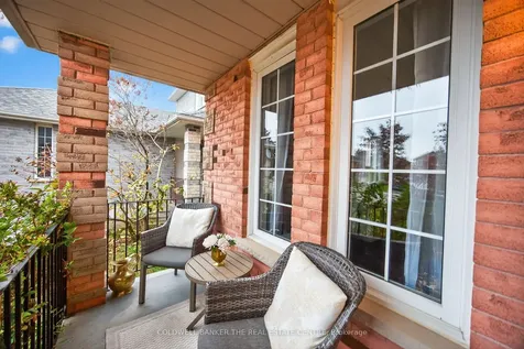 136 Violet Street Barrie ON L4N 9M7