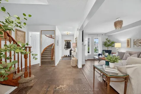 136 Violet Street Barrie ON L4N 9M7