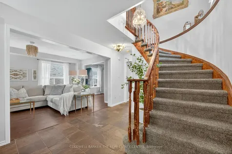 136 Violet Street Barrie ON L4N 9M7