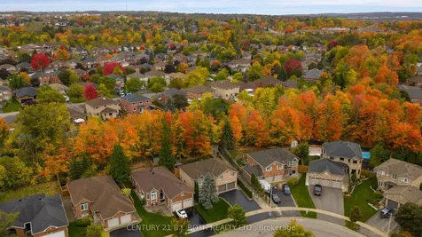 14 Brookfield Crescent Barrie ON L4N 9R4