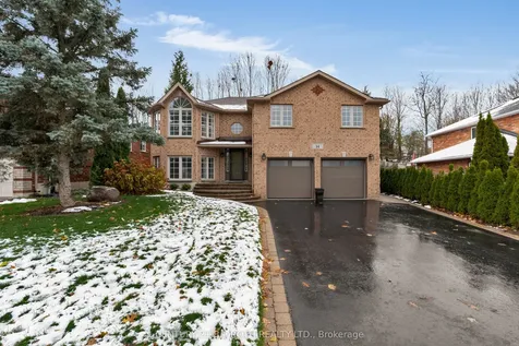 14 Brookfield Crescent Barrie ON L4N 9R4