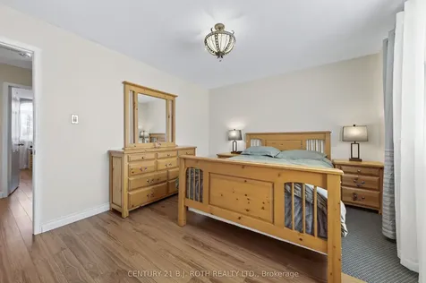 73 Rundle Crescent Barrie ON L4N 8E6