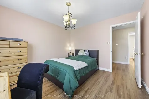 73 Rundle Crescent Barrie ON L4N 8E6