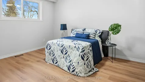 71 College Crescent Barrie ON L4M 2W5