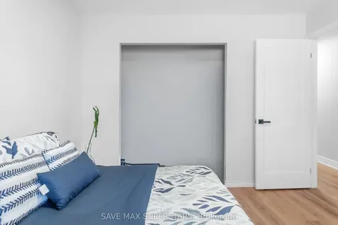 71 College Crescent Barrie ON L4M 2W5