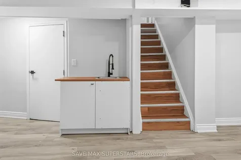 71 College Crescent Barrie ON L4M 2W5