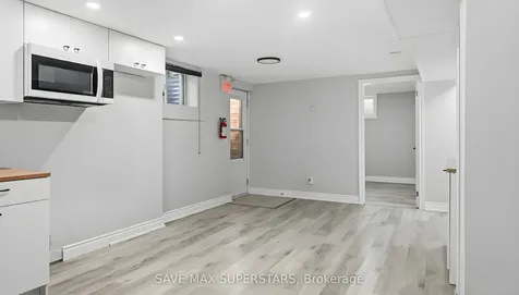 71 College Crescent Barrie ON L4M 2W5