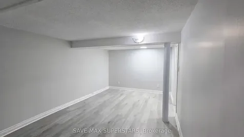 71 College Crescent Barrie ON L4M 2W5