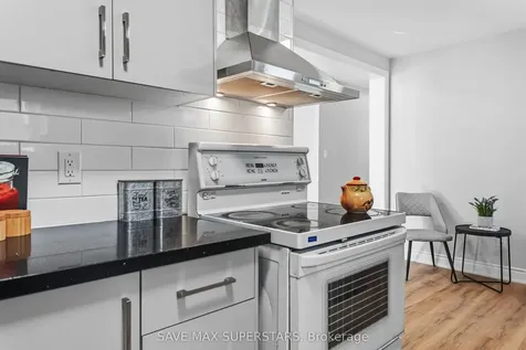 71 College Crescent Barrie ON L4M 2W5