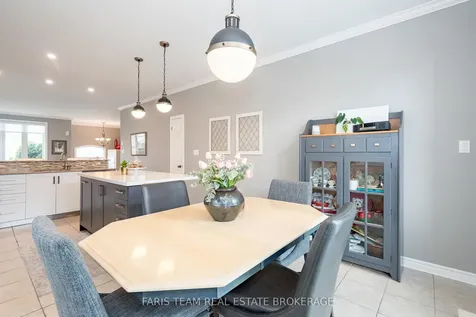 135 Sandringham Drive Barrie ON L4N 0Y9