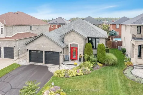 135 Sandringham Drive Barrie ON L4N 0Y9