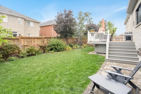 135 Sandringham Drive Barrie ON L4N 0Y9