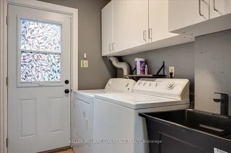 22 River Ridge Road Barrie ON L4N 7G2