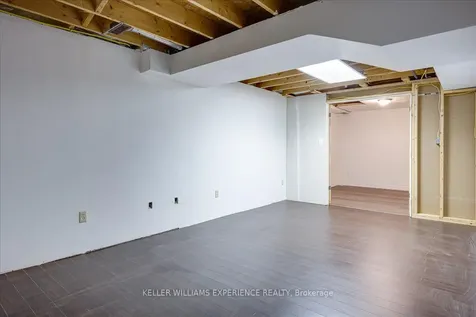 22 River Ridge Road Barrie ON L4N 7G2