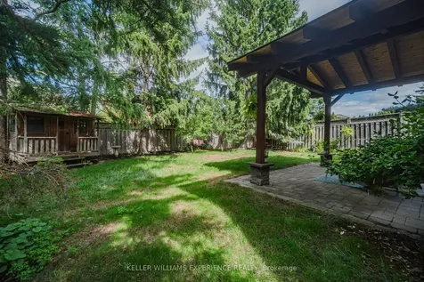 22 River Ridge Road Barrie ON L4N 7G2